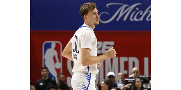 El novato número 1, Cooper Flagg, jugó por primera vez con los Dallas Mavericks El novato número 1, Cooper Flagg, jugó por primera vez con los Dallas Mavericks